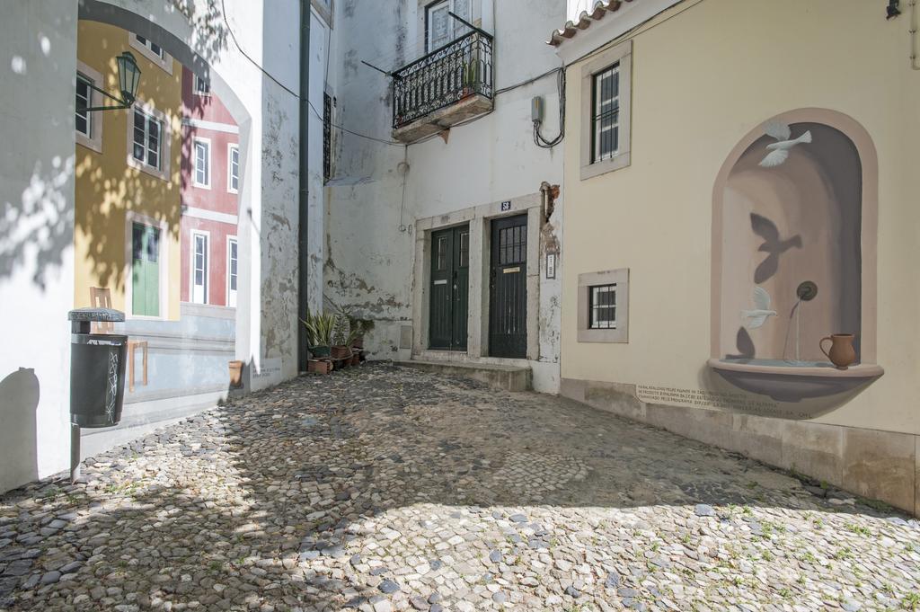 Stay Local In Alfama! Deolinda Central Home, Amazing View Лісабон Екстер'єр фото
